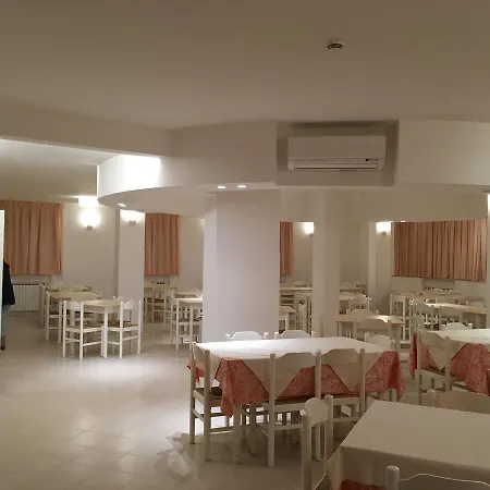 Pineto Resort 3*