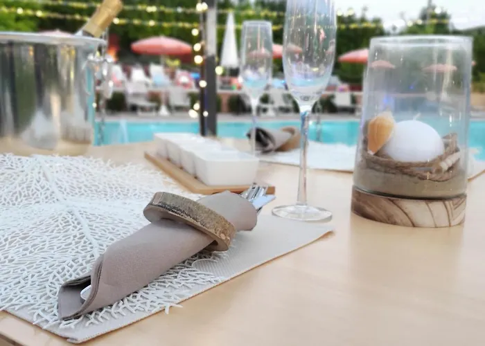 Pineto Resort Hotell 3*