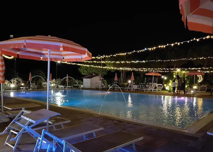 Pineto Resort Otel 3*