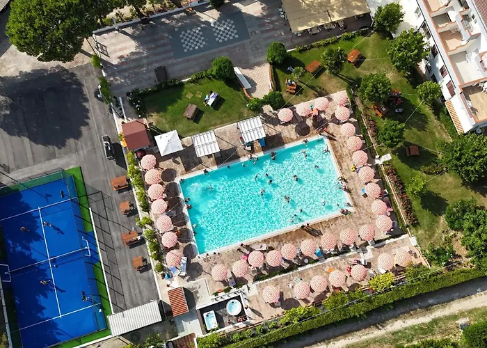 Hotel Pineto Resort Pineto