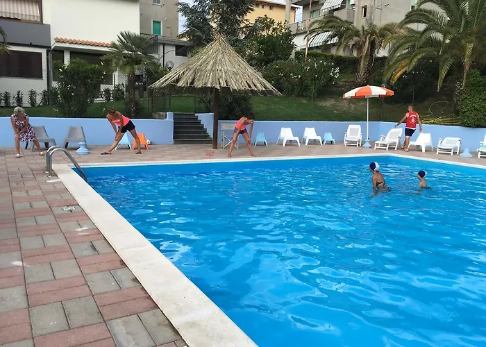 Pineto Resort Hotell